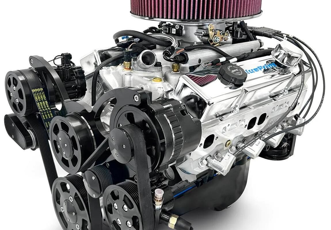 BluePrint Engines BP38318MPFIKB S/B Chevy 383 Dressed Crate Engin