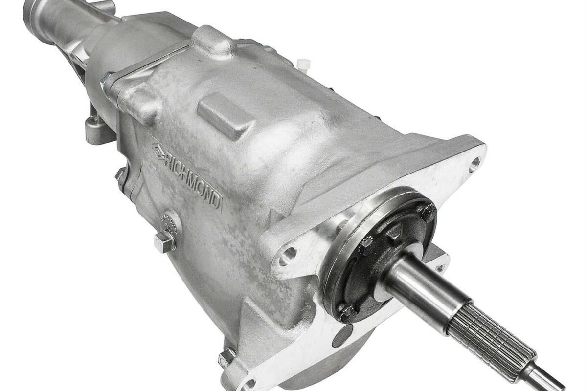 Richmond Gear 1304000069 Super T-10 4-Speed Transmission, GM 2.64