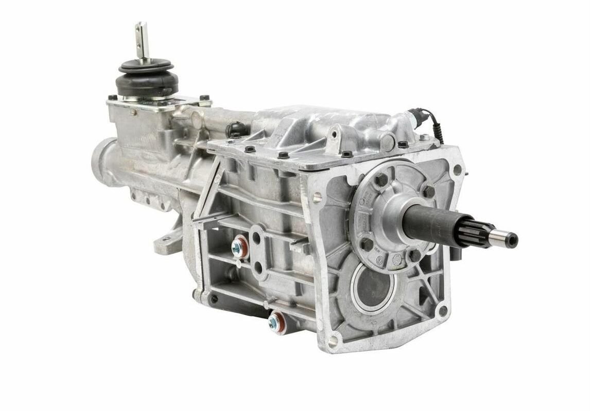TREMEC 1352-000-251 T-5 5-Speed Manual Transmission Ford