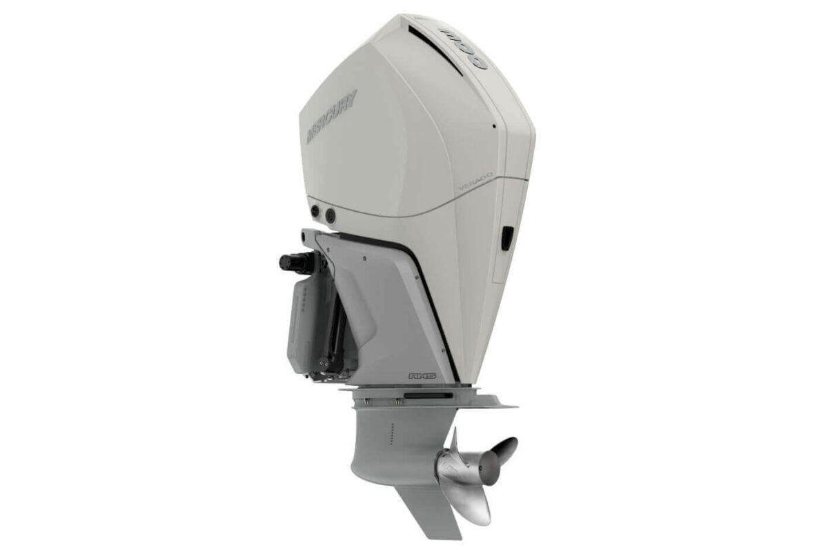 Mercury 300XXL Verado FourStroke Warm Fusion
