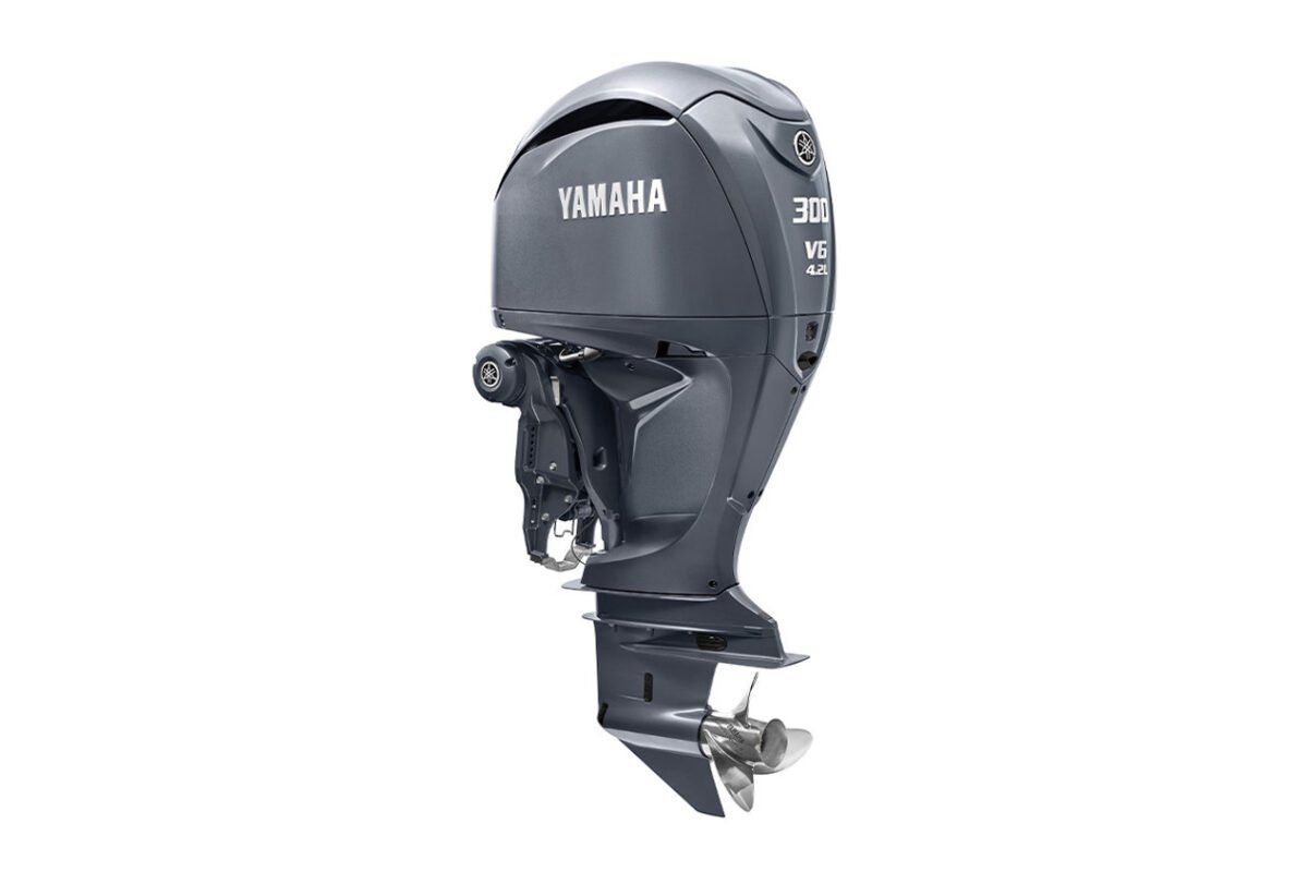 Yamaha 300HP DEC | F300USB Four Stroke Outboard